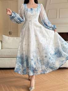 DAZY Gaun Midi Wanita Gaya Elegan Musim Semi/Panas dengan Motif Bunga di Seluruh Permukaan dan Leher V - Biru - View 4