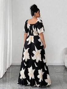 SHEIN Clasi Women's PlusSizeBlack Apricot Lily Pleated ReversibleOff‑ShoulderMaxi Dress. Floralgown For Weddings, Dates, Proms, Parties Ideal For Various Holidays - Black - View 2