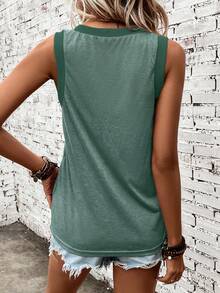 EMERY ROSE Top tank unicolor de cuello V - Verde Oscuro - Ver 3
