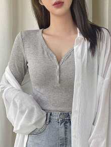 DAZY 女款休閒百搭素色長袖T恤 - 灰色 - 查看 4