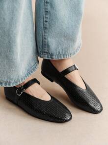 Rosivie Buckle Simple Daily Generous Fashion Versatile Casual Walking Workplace Commuter Women Flat Shoes - Quiet Night Black. - View 8