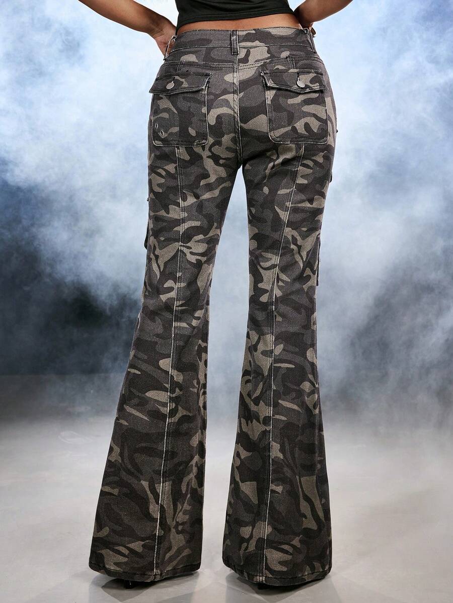 ROMWE Women's Casual Cargo Pocket Camouflage Fabric Metal Rivet Super Low Waist Flare Leg Jeans - Army Green - View 1