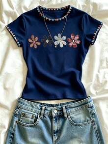 Resyla Camiseta corta de mujer con bordado y patchwork floral - Azul Marino - Ver 3