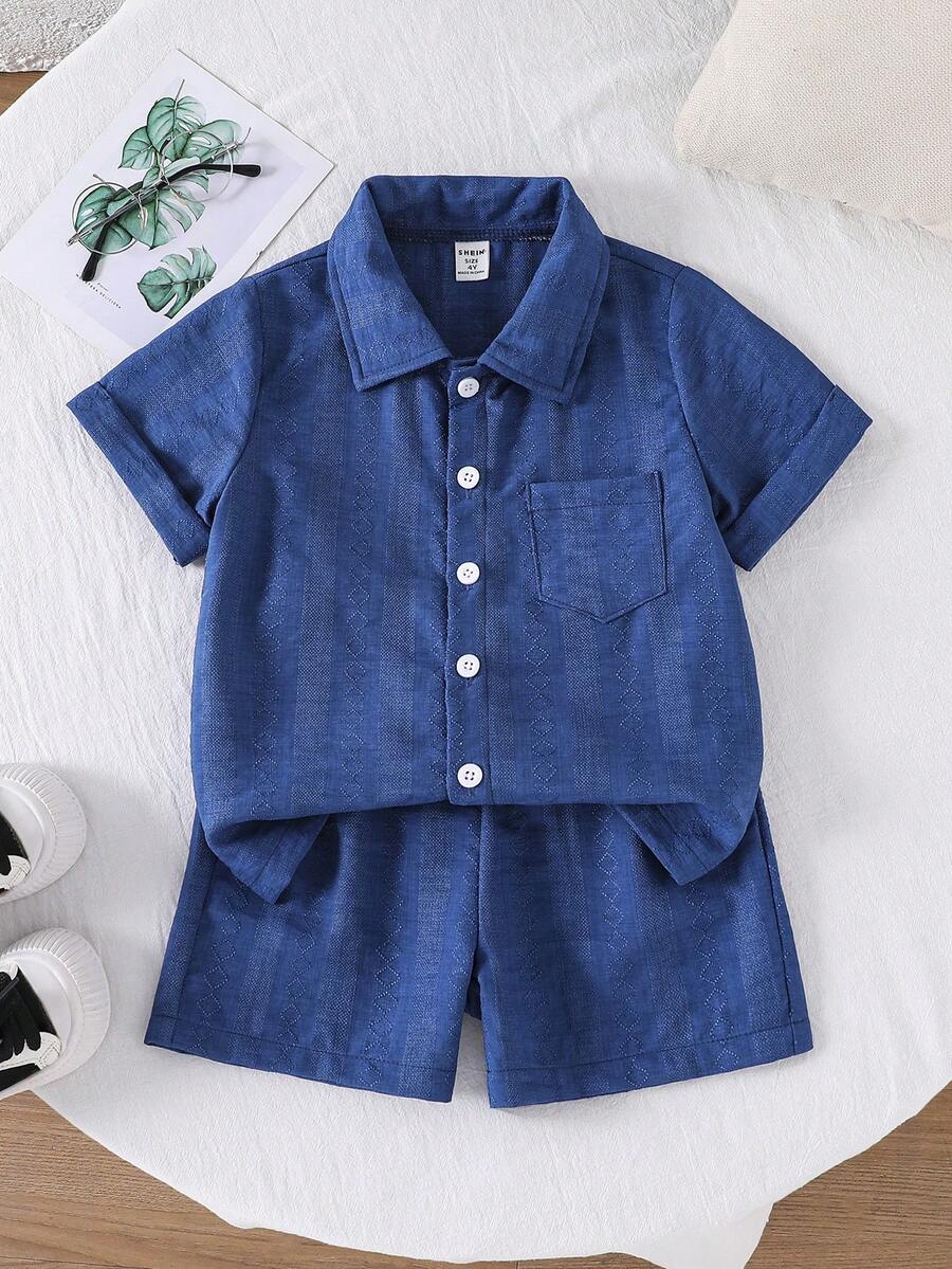 SHEIN 男童两件套短袖衬衫短裤套装,夏季宽松休闲衬衫短裤两件套,简约学院风短袖衬衫短裤套装,适合日常穿着、大学、外出、度假、旅行、休闲,春夏季皆宜。 - 藍色 - 查看 1