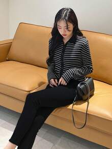 DAZY 女款素色緊身牛仔褲，韓系小個子版型 - 黑色 - 查看 2