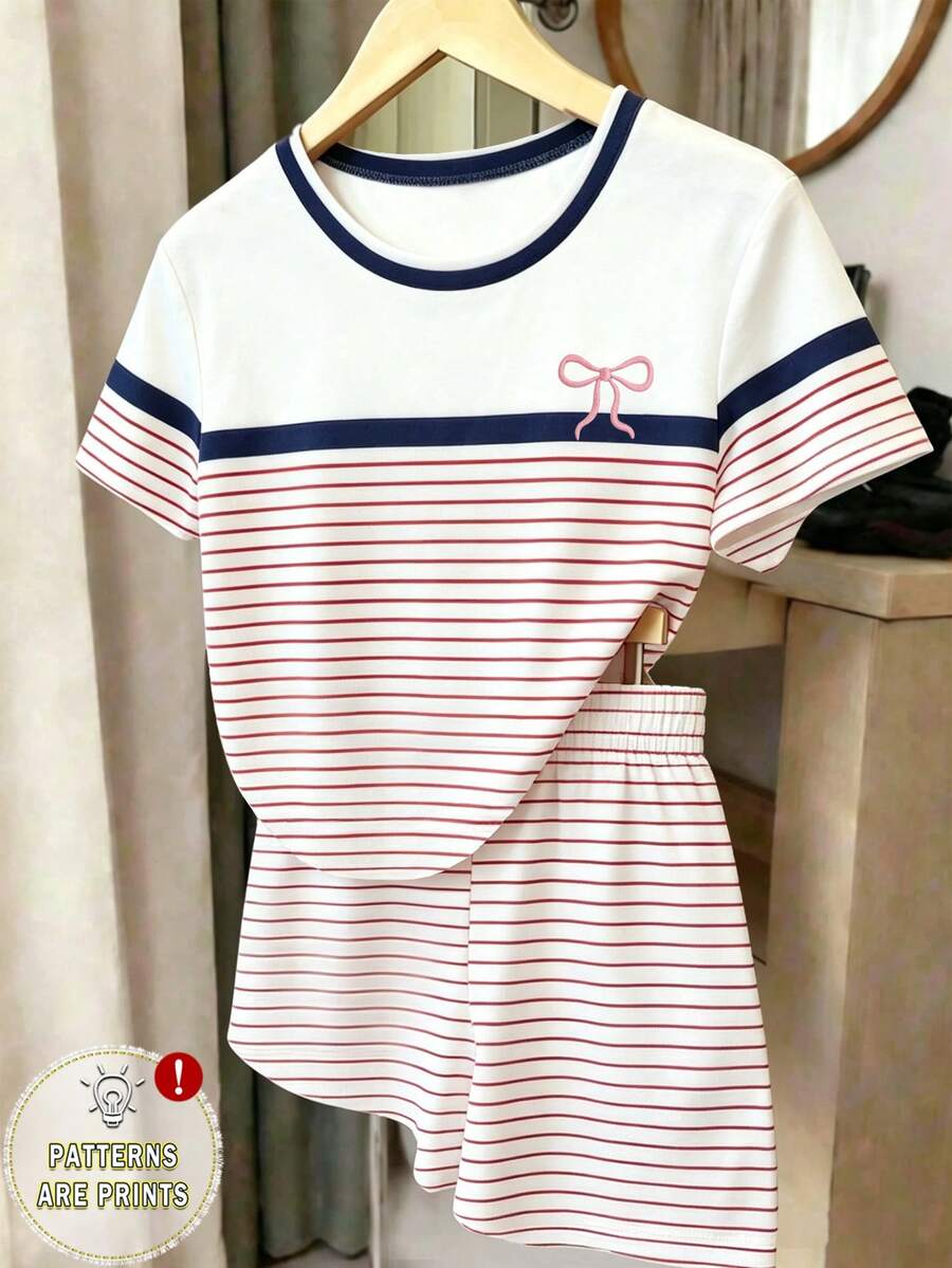 1 Set Tween Girls Casual Comfortable Fashion Minimalist Striped Bow Print T-Shirt And Shorts Outfit, Summer Suitable For Outings, Colorblock Striped Set - Multicolor - View 1