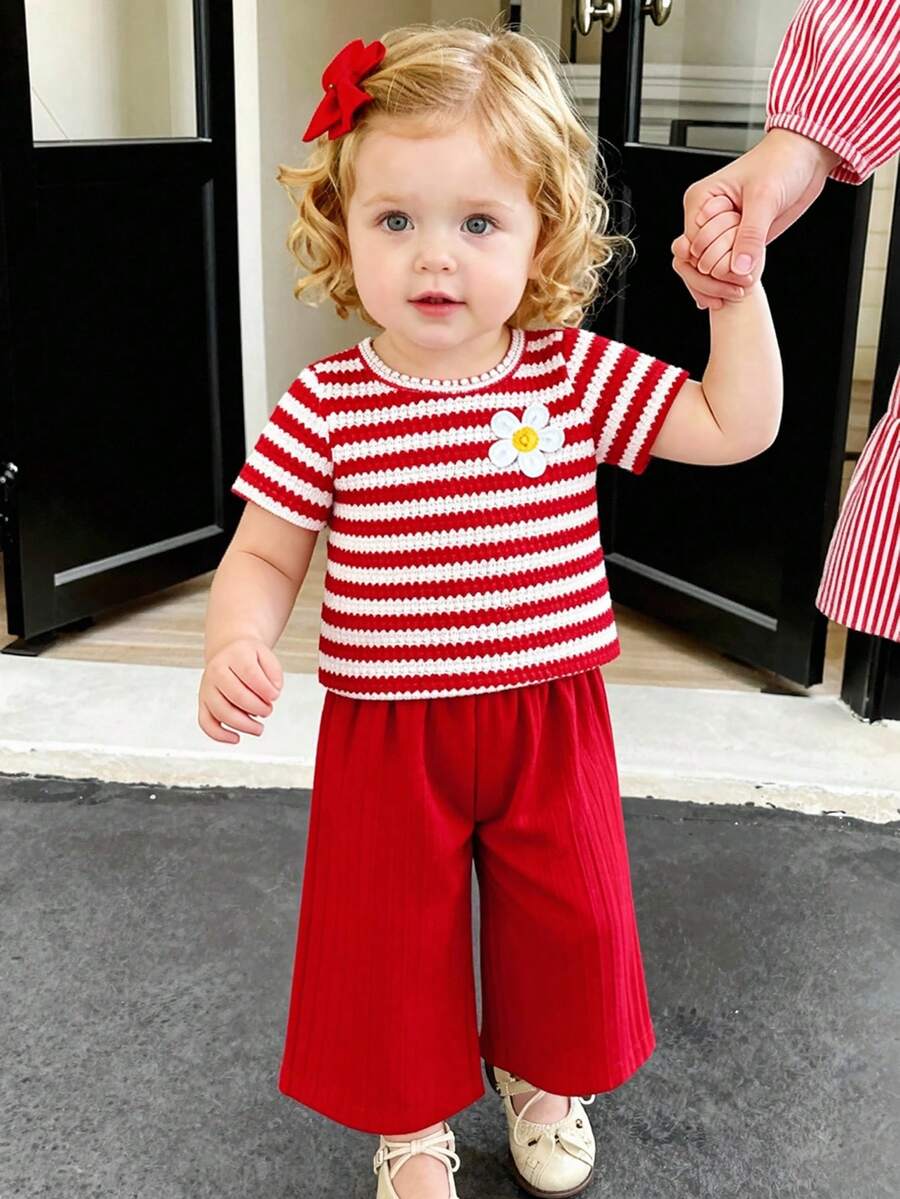 SHEIN Playful Pals 女嬰春夏季兩件套,紅色編織長褲搭配條紋圖案上衣,適合外出與日常休閒穿著 - 紅色 - 查看 1