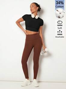 SHEIN BASICS 女款素色修身短版圓領T恤上衣 白色短版上衣 - 黑色 - 查看 5