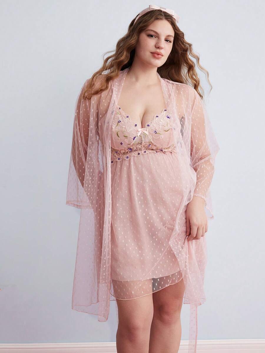 Elorette 溫柔甜美風波點網紗睡袍 & 刺繡花卉吊帶睡裙 2件組居家服套裝,甜美少女風 - 粉色 - 查看 1
