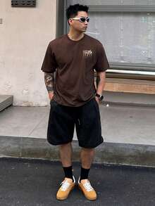 DAZY Kaos Pria Lengan Pendek Longgar dengan Cetakan Huruf Warna Kontras, Kaos Grafis Musim Panas - Coklat - View 3