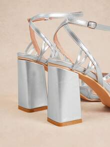 Rosivie Ballerines noires à bout carré et talon épais en cuir PU pour femmes, minimalistes et confortables pour le port quotidien et les occasions - Cuir verni, argent - Voir 11