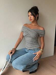 Siren Gaze Spring/Summer New Off-Shoulder Solid Color T-Shirt For Women - Green - View 6