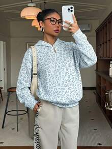 Muchica Casual Minimalist College Style Vintage Light-Colored Leopard Print Hooded Sweatshirt, Suitable For Summer, Summer Top, Suitable For Daily Commute, Date, Party, Autumn/Winter/Summer, Christmas, New Year, Thanksgiving, Party, Wedding, Beach, Graduation Ceremony, Fashion, Elegant, Casual, Outing, Date, Appointment, Commute, Shiny, Valentine's Day - Multicolor - View 4