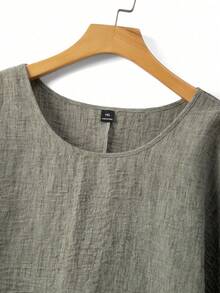 SHEIN CURVE+ قميص نسائي مقاس كبير بلون موحد كاجوال متعدد الاستخدامات للارتداء اليومي - أخضر - مشاهدة 4