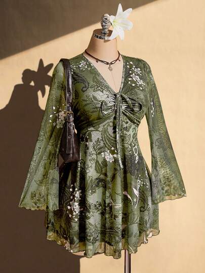 SHEIN ICON Plus Size Retro Boho Sexy Vacation Millennial Style Y2K Green Paisley Pattern V-Neck Gathered Bell Sleeve Mesh Dress Autumn Wedding Guest