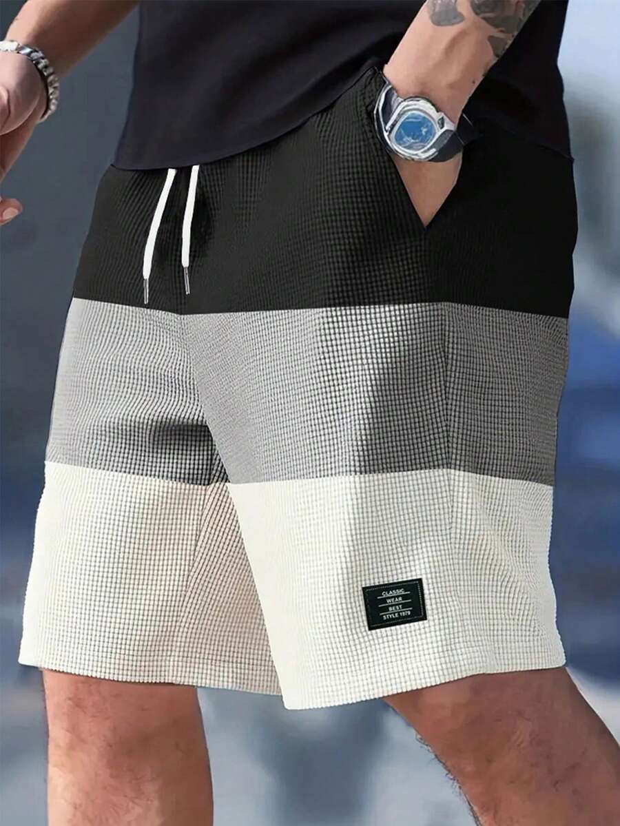 Sorvial Men's Drawstring Waist Letter Patchwork Casual Shorts - Black - View 1