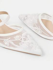 CUCCOO HITCHD Scarpe da donna nuovi modelli primavera ed estate, sandali Mueller a punta con ricamo in rete, fibbia e tacco sottile, pantofole con tacco alto, stile retrò leggero e familiare, scarpe da pendolare per il lavoro, scarpe da appuntamento e banchetto, eleganti, sottili e versatili - Bianco - Visualizzare 5