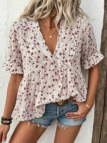 SHEIN Clasi CURVE Plus Size Women's Floral V-Neck Ruffle Blouse, Textured Crinkled Waist-Cinching A-Line Babydoll Short Sleeve Shirt, Spring/Summer - Multicolor - View 1