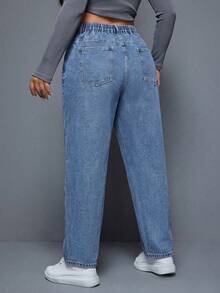 SHEIN ICON Plus Size Women's Casual Versatile Daily Wear Denim Jeans With Pocket, Button And Distressed Design - Light Wash - View 2
