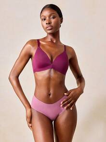 Veilyse 1pc V-Shaped Women Comfortable Wireless Soft Cup Solid Color Bra - Burgundy - View 1