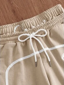SWAVVY Men's Drawstring Waist Letter & Star Pattern Casual Versatile Daily Travel Shorts - Khaki - View 4