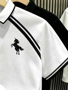 Manfinity Hypemode 男士黑白馬印花 Polo 衫，休閒學院風，適合學校、派對、戶外與日常穿著，適合男生、女生與休閒穿著者，足球 - 彩色 - 查看 3
