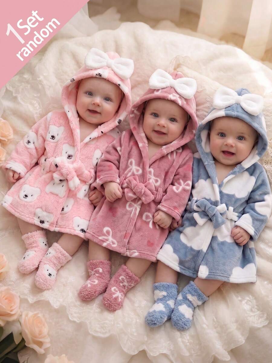 [1 Set Randomly Sent]Newborn Baby Home Robe Cartoon Cute Bear, Pink Heart Bow, Cloud Cartoon Plush Bow Robe - Multicolor - View 1