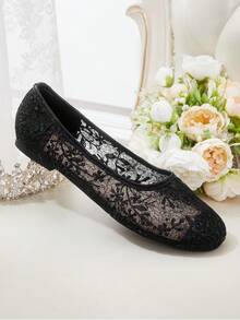 CUCCOO HITCHD Lace Round Toe Flats, Perspective Mesh Sequined Low Vamp Shoes, Commuting Dating Daily Breathable Women's Shoes - Black - View 4