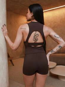 Maju Mazalli Sonder 運動高領修身拉鍊開襟長版上衣，健身運動休閒穿搭，春夏款 - 摩卡棕 - 查看 5