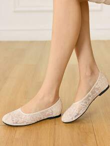 CUCCOO HITCHD Branches And Leaves Embroidered Round Toe Flats, Gentle Mesh Yarn Low Vamp Shoes, Commuting Dating Breathable Women's Shoes - Apricot - View 4