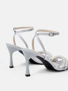 CUCCOO HITCHD Sandal Tipis Berhiaskan Mutiara untuk Wanita, Gaya Kasual Elegan dan Nyaman, Cocok Dipakai untuk Kerja dan Acara Formal, Sandal Ini Juga Cocok untuk Kencan dan Pesta - Abu-abu. - View 5