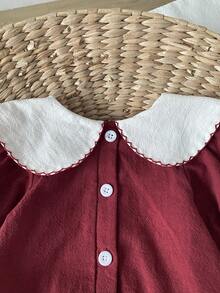 SHEIN Playful Pals 女嬰田園風刺繡娃娃大領結蝴蝶結可愛荷葉邊彈性袖口長袖連身褲 秋季 - 紅色 - 查看 7