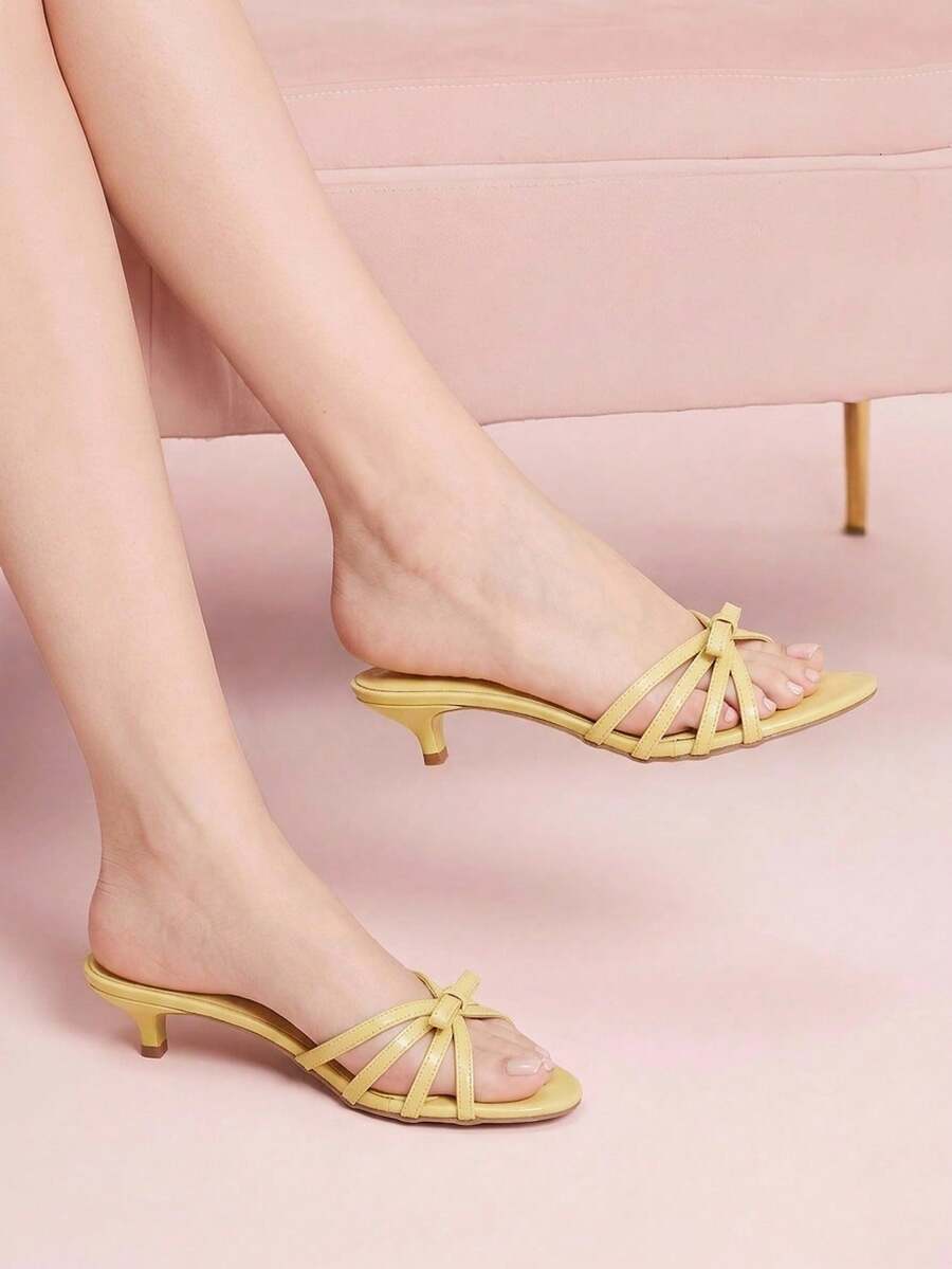 CUCCOO DOLLMOD 女款蝴蝶結裝飾露趾圓頭舒適小貓跟甜美可愛拖鞋 - 黃色 - 查看 1