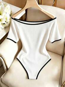 SHEIN Franclia Elegant Off Shoulder Contrast Color Patchwork Textured Fitted Waist Women's Bodysuit For Commute Everyday Date Fashion Casual Vacation Party Summer - Black and White - View 2