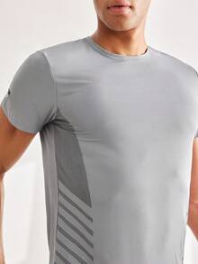 Driftmere Boyfriend Style Men's Ice-Cooling Elastic Short Sleeve & Quick-Dry Sports Shorts Set, Summer Boyfriend Style Men Two Pieces Outfits Gym Workout Running - Grey - View 5