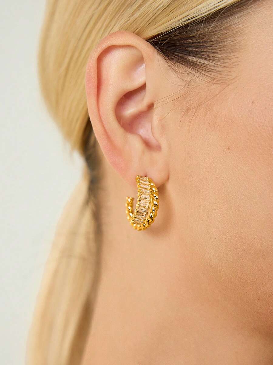 MOTF PREMIUM Pre Gold Simple Texture Crossed Microencrusted Stone Earrings - Gold - View 1
