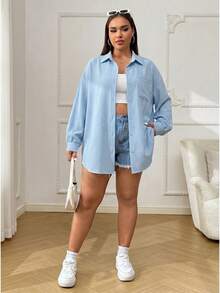 SHEIN EZwear 大尺碼女款素色紋理寬鬆版型單個方胸前口袋落肩長袖襯衫 - 淺藍色 - 查看 5