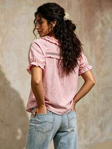 Roveilla Plus Size Women Elegant Solid Color Lace Patchwork Ruffle Hem Short Sleeve Blouse, Spring/Summer - Pink - View 2