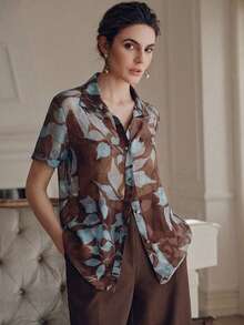 Anewsta Elegante, braune Damenbluse mit Blumenmuster und kurzen Ärmeln – ein modisches Sommerhemd für Brunch, Urlaub, Party, Hochzeit, festliche Anlässe, Büro und Valentinstag. - Braun - Übersicht 7