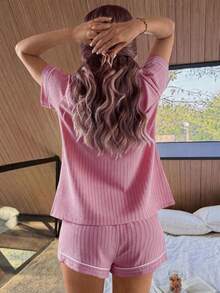 SHEIN 女士撞色滚边蝴蝶结装饰腰带翻领前襟短袖短裤睡衣套装 - 粉色 - 查看 2