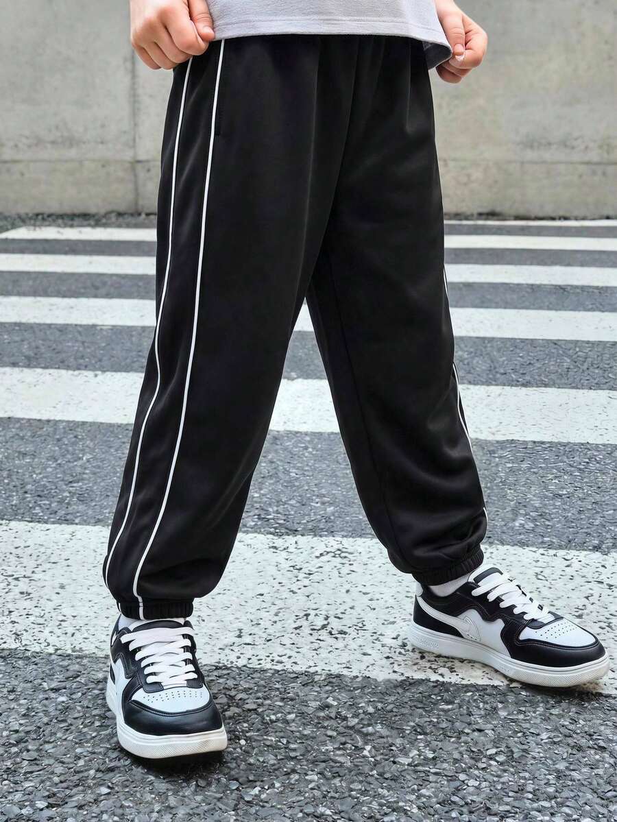 SHEIN Young Boys Casual College Kids Comfortable Street Loose Practical And Versatile Pleated Sweatpants Winter