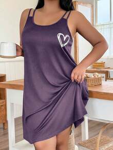 SHEIN 大尺碼心形印花細肩帶休閒睡裙 - 紫色 - 查看 5