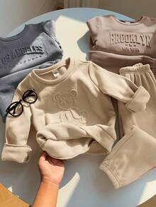 SHEIN Kids Young Boy Letter Print Crew Neck Long Sleeve Sweatshirt And Autumn Winter Pants 3pcs -Piece Set, 6 Pieces Total - Multicolor - View 8