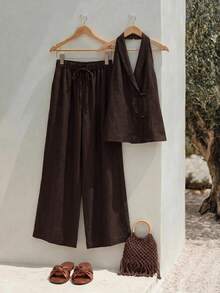Zivah Conjunto de Top Sem Mangas com Decor de Botão e Decote em V e Calça Pantalona Larga com Bolso Lateral e Cintura Elástica em Linho Marrom, Novo Lançamento Primavera/Verão 2026 para Festivais de Música, Páscoa, Dia de São Patrício, Dia dos Namorados, Datas, Ocidental, Nômade, Festa de Aniversário, Formatura, Faculdade, Estudante, Casual Diário, Básico Versátil, Lazer, Viagem de Cruzeiro, Praia, Banho de Sol, Viral, Streetwear, Convidado de Casamento, Transporte, Brunch, Aeroporto, Festa, Passeio Feriado, Uso no Escritório - Castanho - Visão 13
