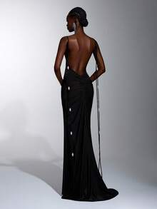Elitara Elegant Classic Stretch Asymmetrical Neckline Backless Deep V-Neck Ruched Bodycon Pearl Trim Floor-Length Evening Gown For Wedding Party - Khaki - View 4