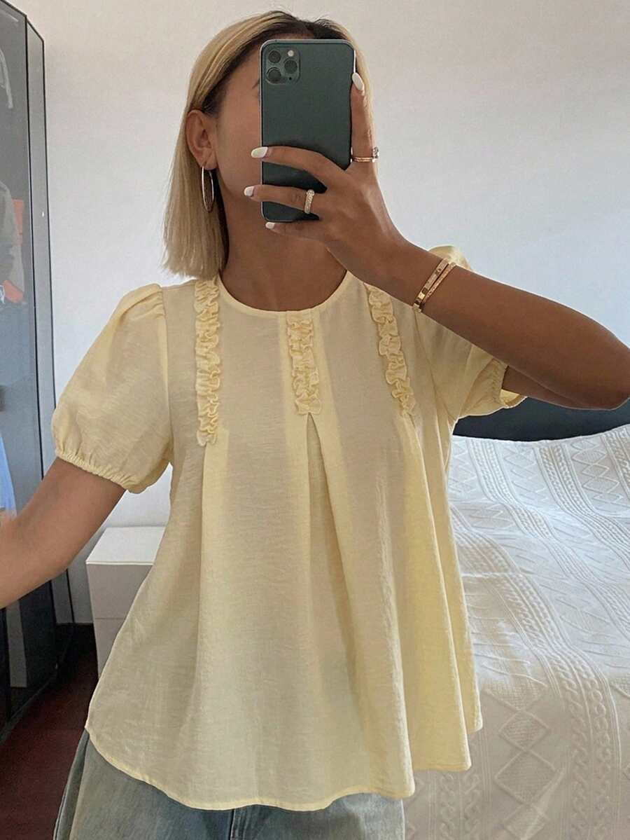 DAZY 女款素色寬鬆短袖圓領百褶休閒度假風夏季襯衫上衣 - 黃色 - 查看 1