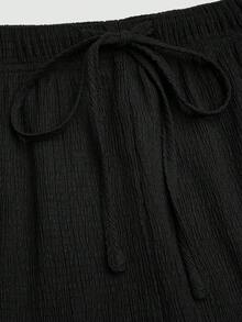 Sweetra Conjunto de 2 piezas de pantalones largos para mujer talla grande, negro + amarillo, tela texturizada con efecto burbuja y arrugas, sin elasticidad, versátil para el día a día, elegante minimalista casual, cintura ceñida, pantalones deportivos casuales de pierna ancha recta que estilizan, para uso diario - Blanco y Negro - Ver 3