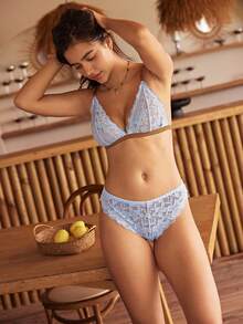 Lullawish 女款蕾絲性感優雅內衣文胸內褲套裝 - 藍色 - 查看 5