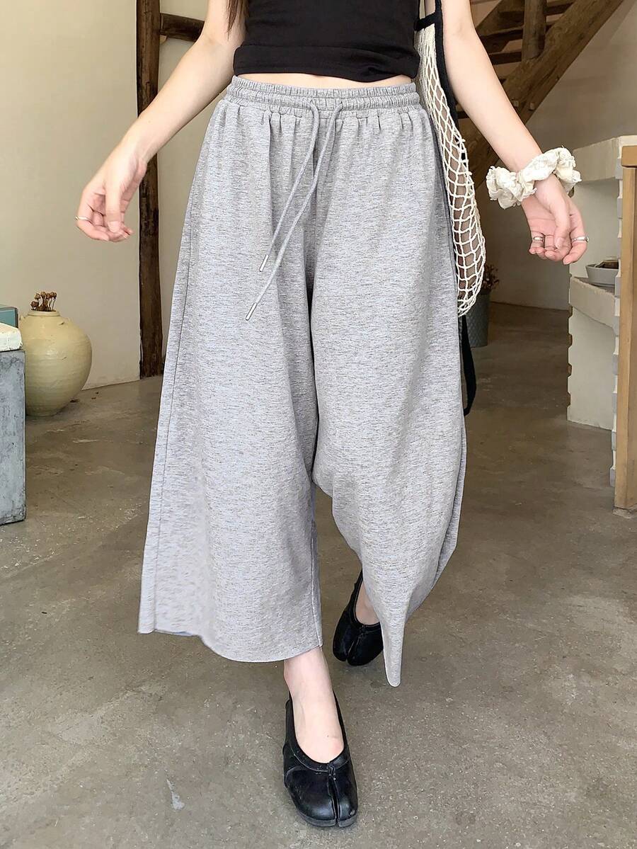 DAZY Solid Color Loose Cropped Pants Elastic Waist Casual Vacation Summer Women's Sweatpants School - Grey - View 1