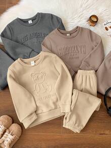 SHEIN Kids Young Boy Letter Print Crew Neck Long Sleeve Sweatshirt And Autumn Winter Pants 3pcs -Piece Set, 6 Pieces Total - Multicolor - View 7